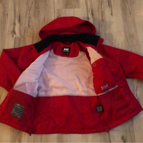 Red Helly Hansen Winter Coat - Picture 5 of 6